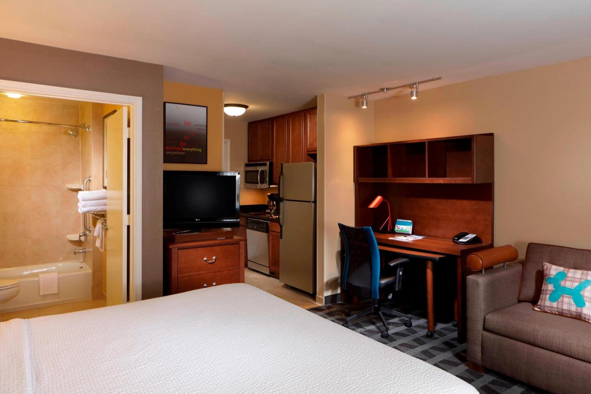 Towneplace Intercontinental Airport
