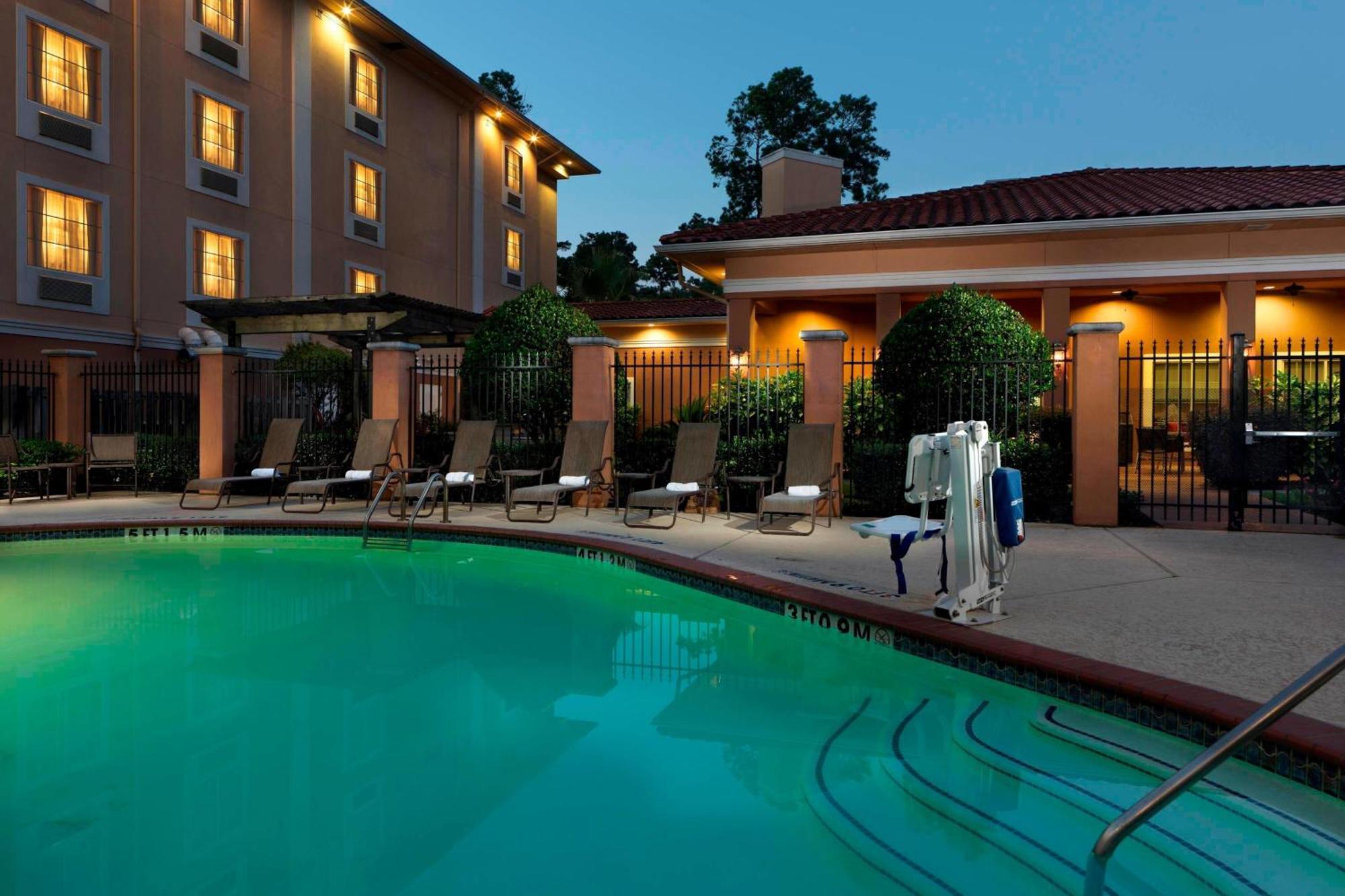 Towneplace Intercontinental Airport 3*
