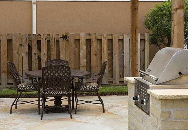 Towneplace Intercontinental Airport 3*